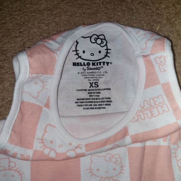 Hello Kitty Pink and White Checkered Crop Top Tanktop - Picture 2 of 2